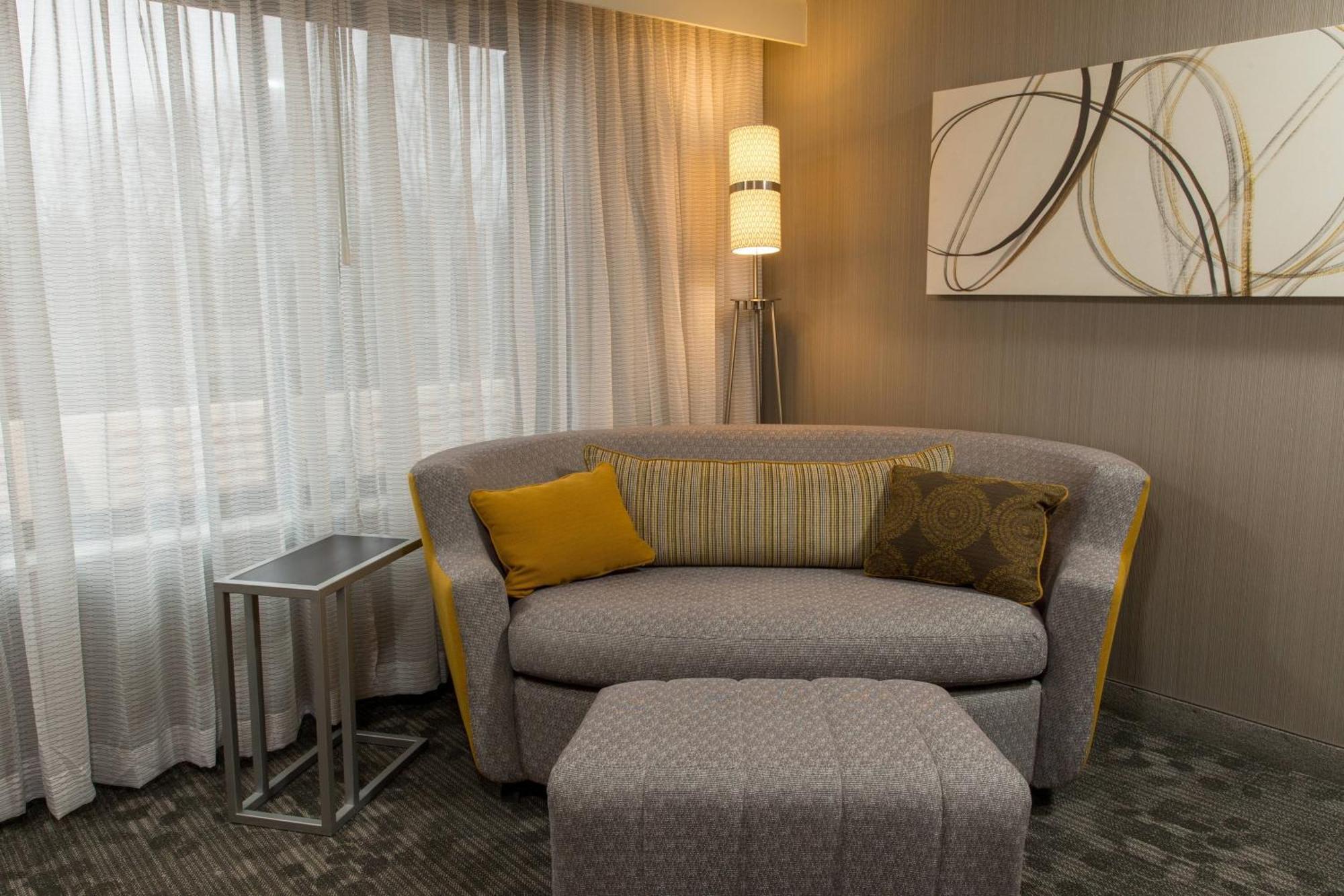 Courtyard By Marriott Lafayette Hotel Eksteriør billede
